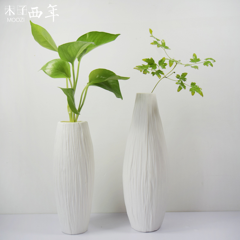 透明花瓶在家居风水好处_家居摆放风水_陶瓷花瓶 家居装饰品 客厅摆件