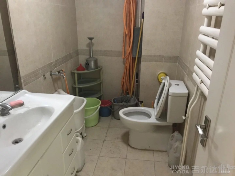 房屋格局风水_房屋室内 客厅不靠墙 九游体育设计图_室内九游体育随意拆改房屋格局