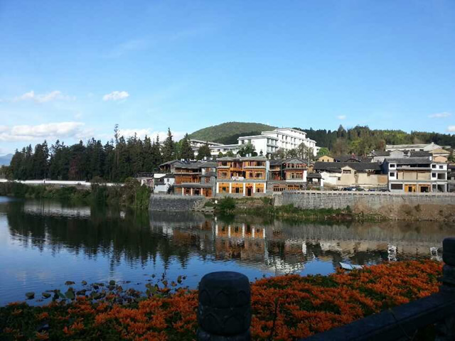 家居客厅风水禁忌_家居植物风水_平房家居风水