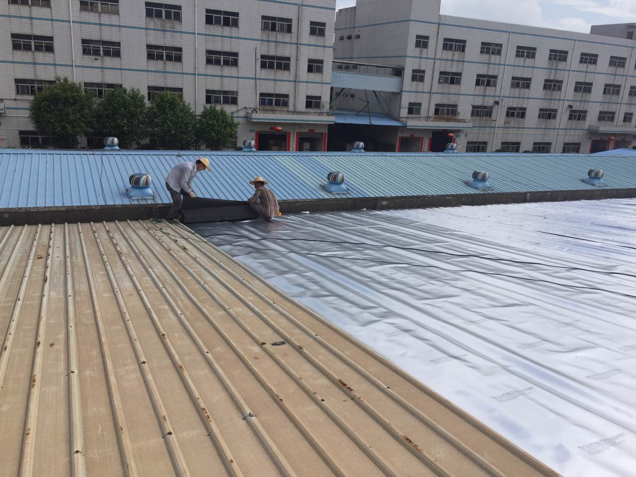 楼顶防水九游体育多少钱_高层建筑楼顶保温防水_楼顶防水材料价格